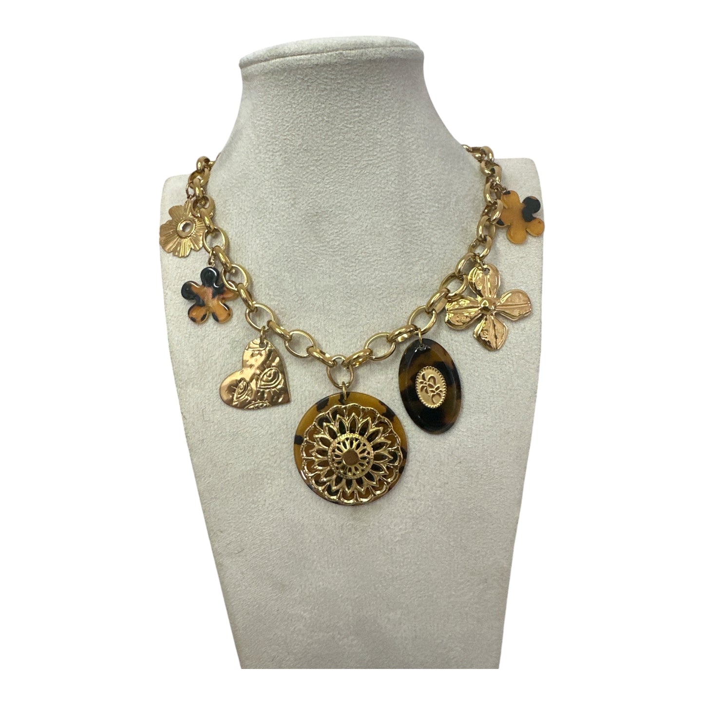 Collier lys